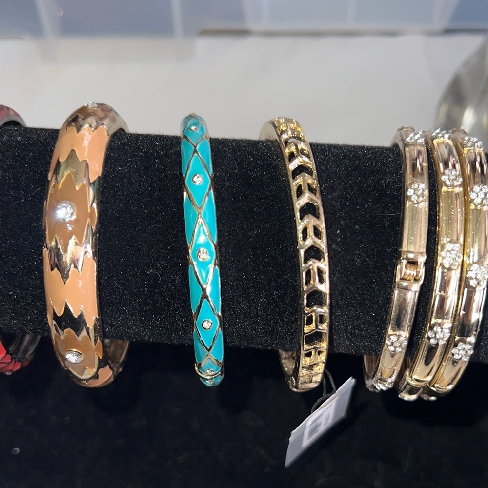 Chic Multicolor Bangle Bracelets - Picture 9 of 12